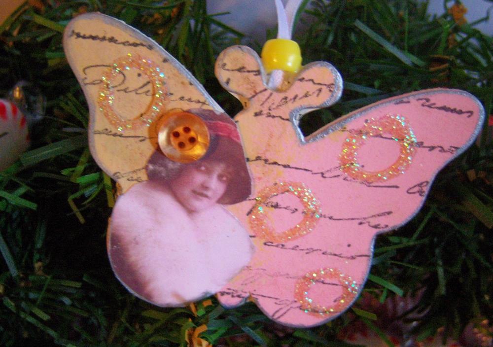 Butterfly Shape Wooden Ornament #8